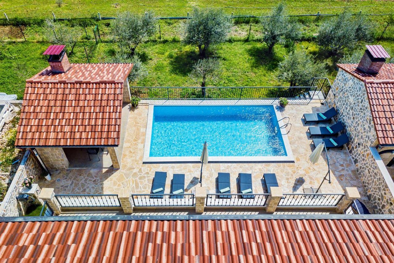 Luxury Stone Villa With Pool - Brisevo Ngoại thất bức ảnh