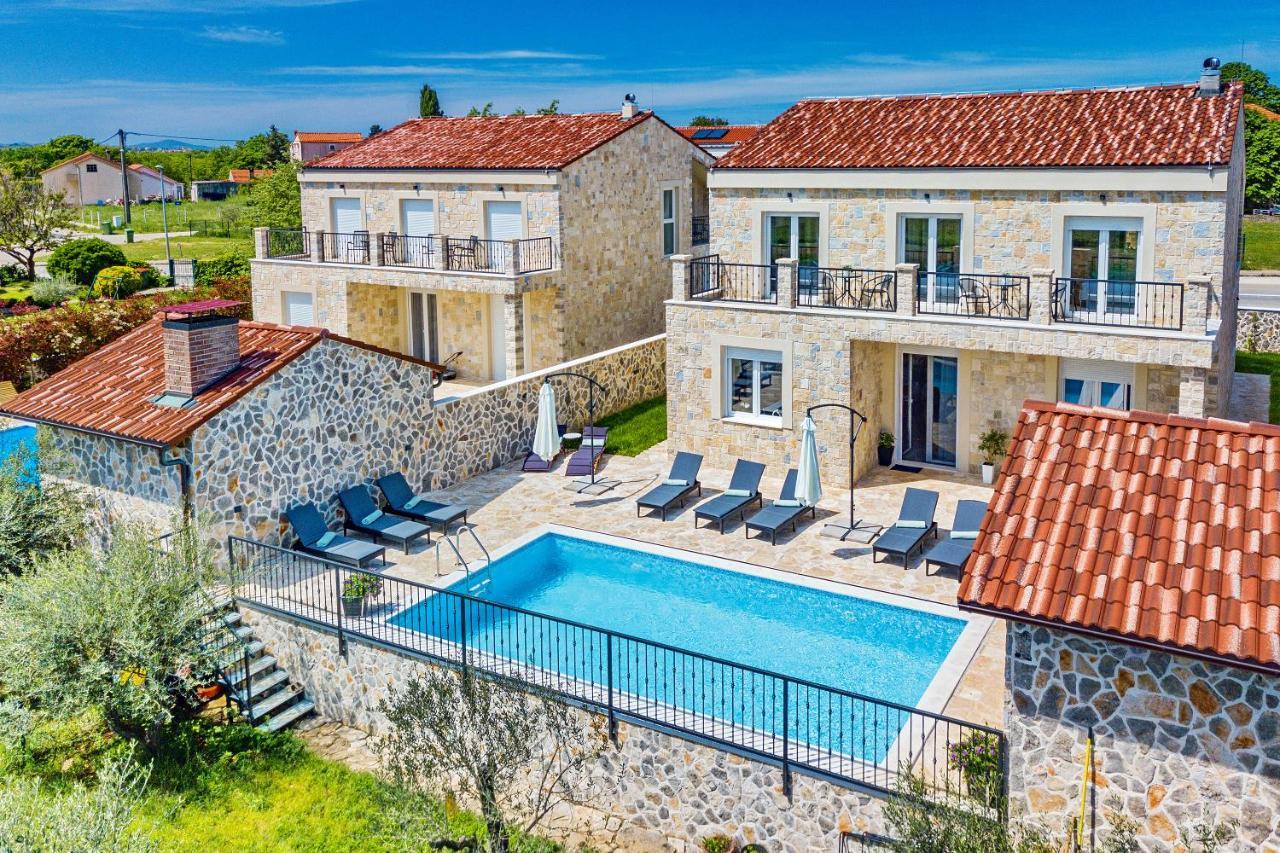 Luxury Stone Villa With Pool - Brisevo Ngoại thất bức ảnh