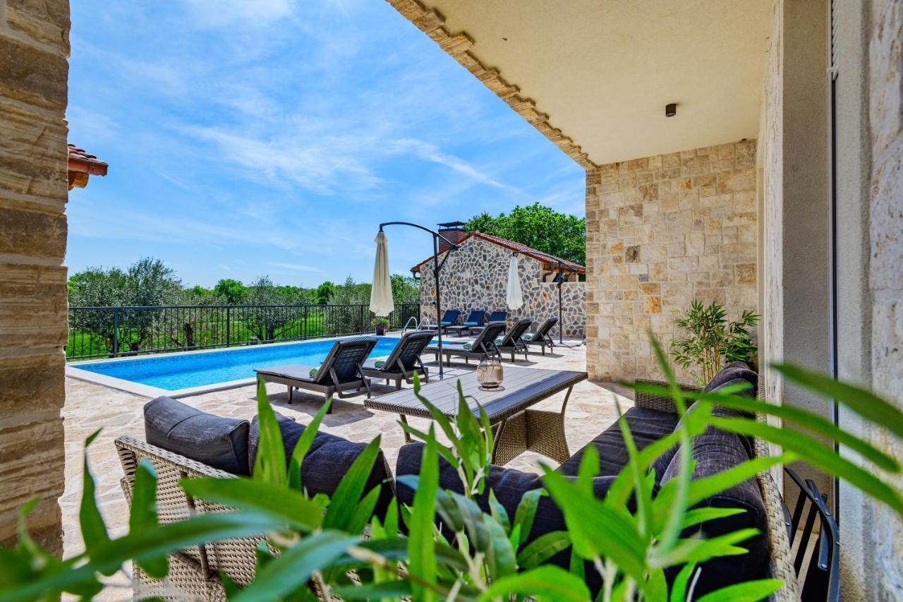 Luxury Stone Villa With Pool - Brisevo Ngoại thất bức ảnh